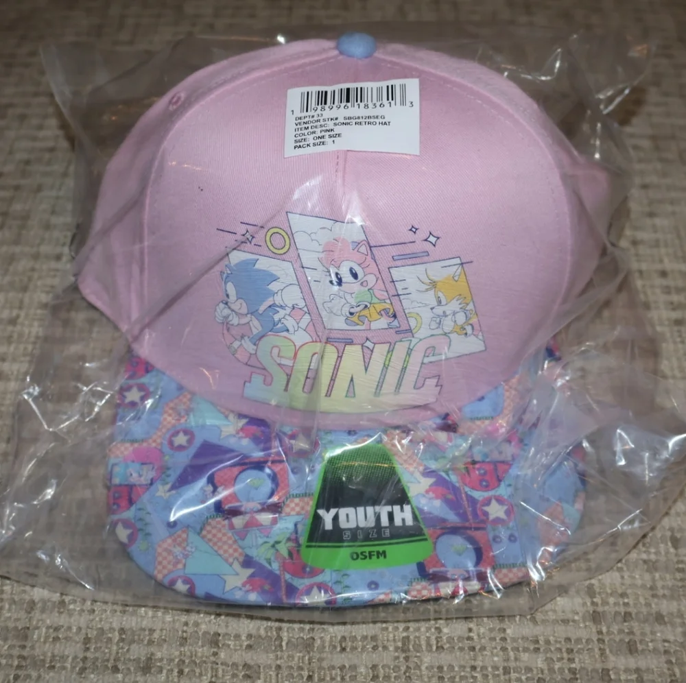 Sonic Retro Youth Snapback Hat-Pink & Blue. OSFM. NWT.